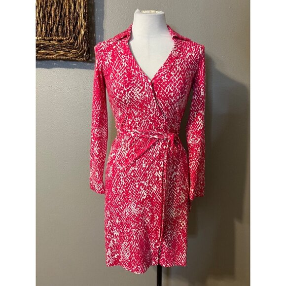 Diane Von Furstenberg Jeanne Wrap Dress 2 XS Pink Ivory Career Church NEW - Picture 4 of 11